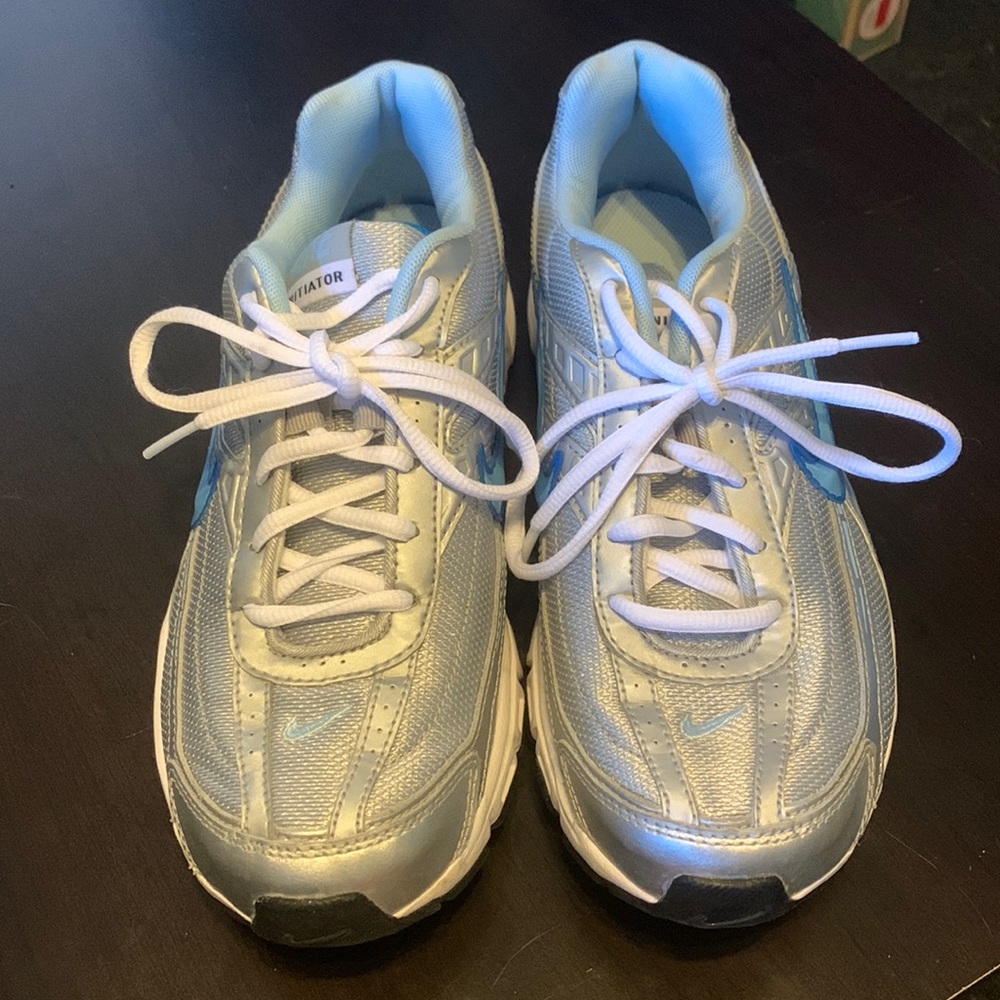 Barely Worn Nike Initiator Size 8.5